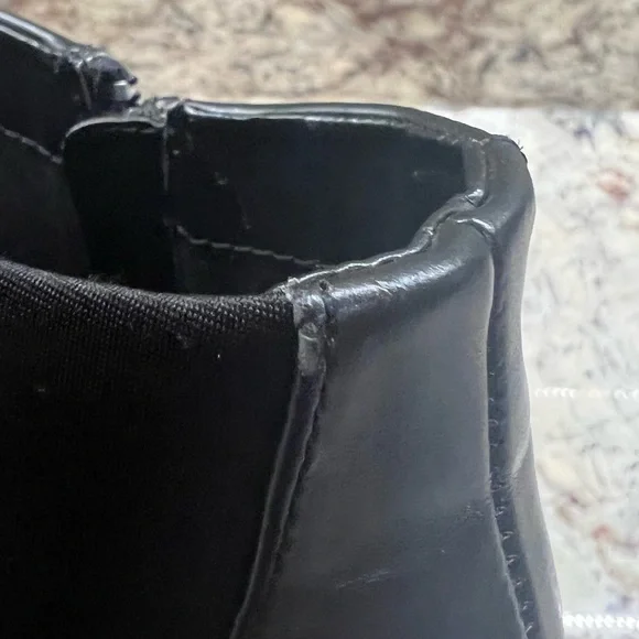 Charles by Charles David Wedge Booties, Black, Size 9 - Picture 11 of 11